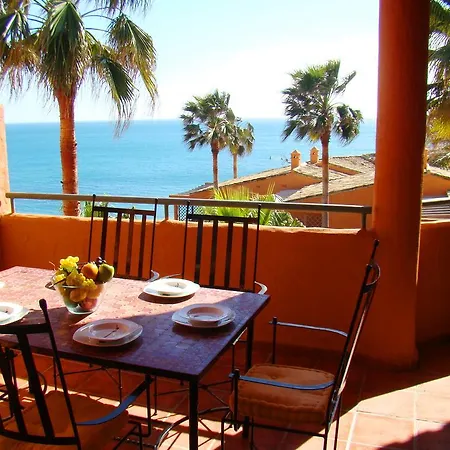 Penthouse Bermuda Beach 5a