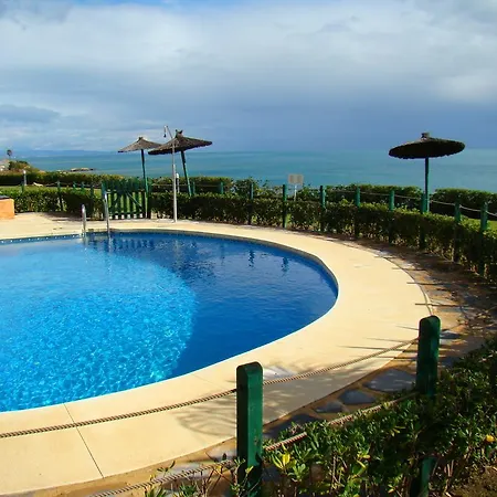 Apartment Penthouse Bermuda Beach 5a *