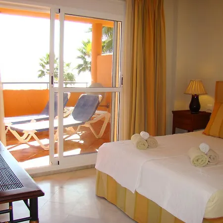 Penthouse Bermuda Beach 5a
